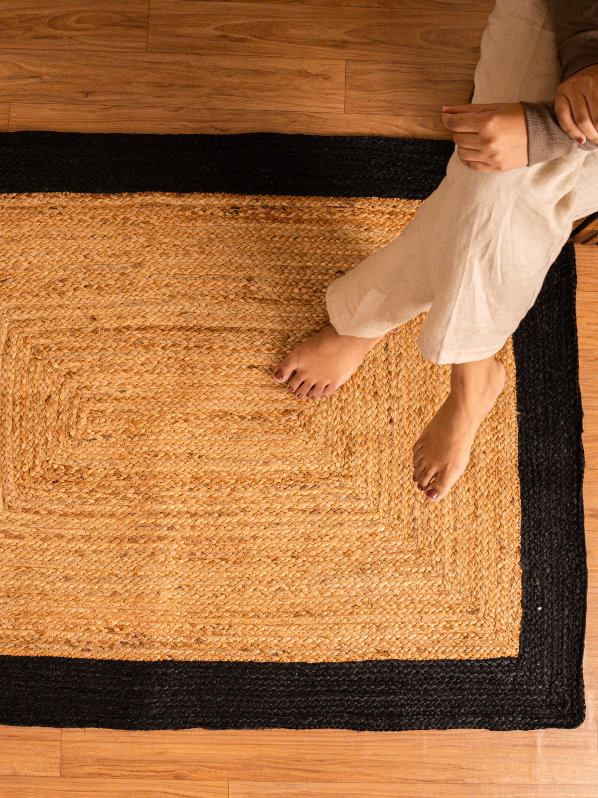 Black Border Natural Jute Floor Rectangle Carpet- Ultra Large 4x3